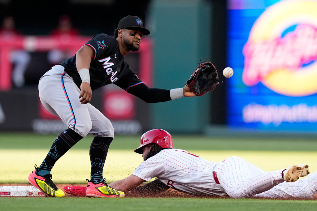 Philadelphia Phillies vs Miami Marlins Prediction, Preview and Odds